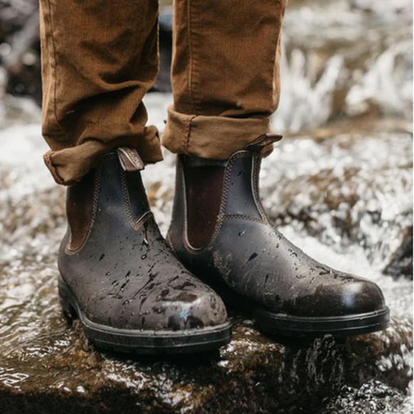 Blundstone #500 Pre-Loved Original Chelsea boot. Stout Brown - Picture 2 of 12